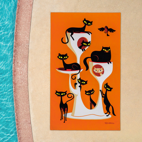 オマージュ アート ファッショナブルデイジー ロゴ 絵画 ネコ 猫 シャネル Nine_Lives_Towel_V1_Web_grande